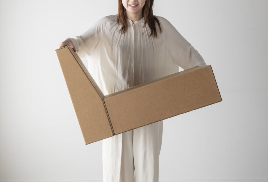 『ちょっと持ってみて』と促したくなる、驚くほどの軽さ